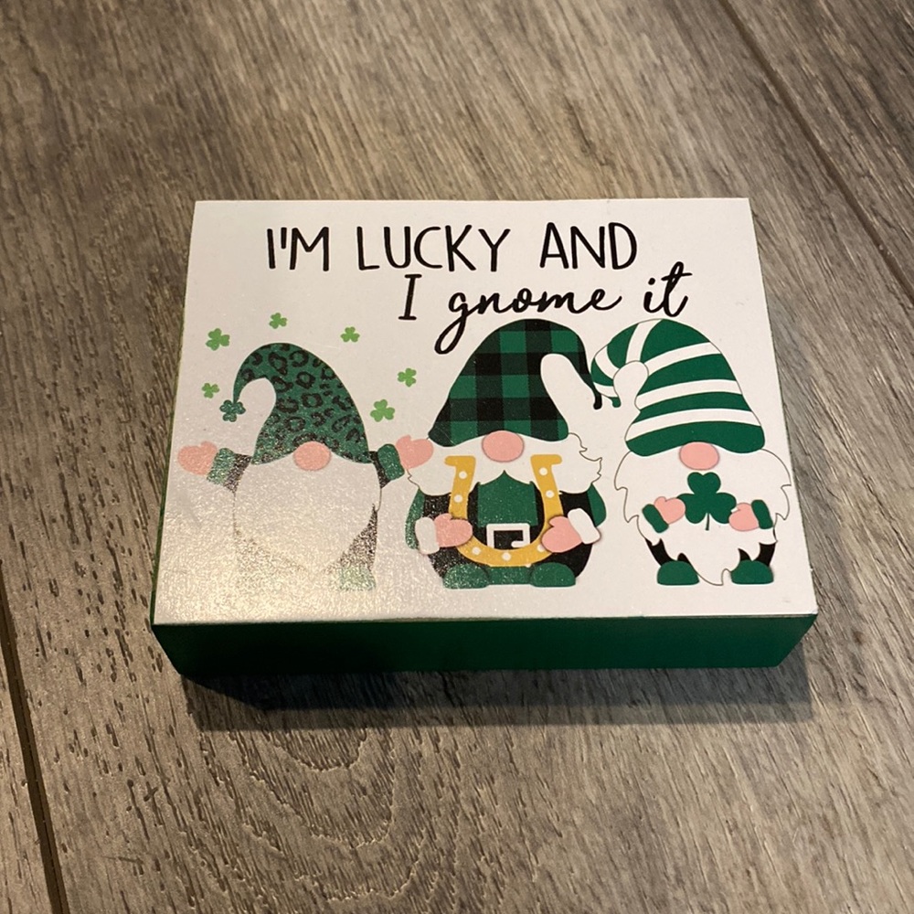 St Pattys Day Decor